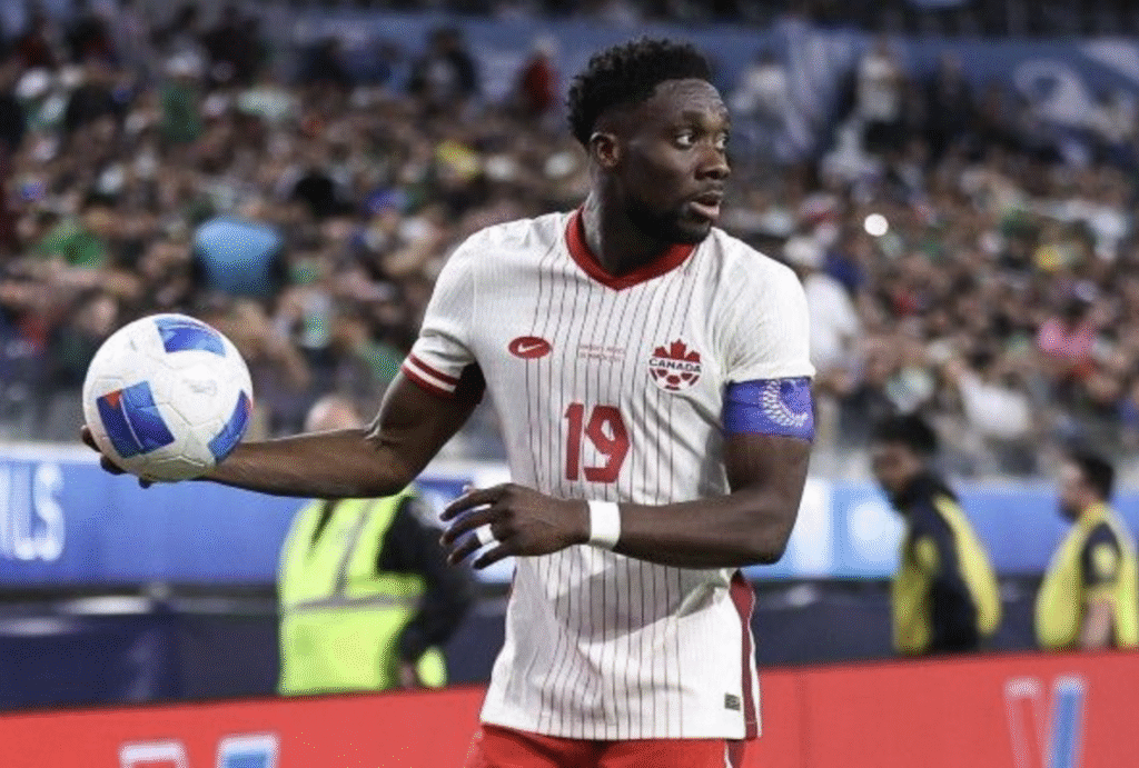 Cầu Thủ Alphonso Davies – Máy Chạy Máu Lửa Đốt Cháy Mọi Hàng Phòng Ngự